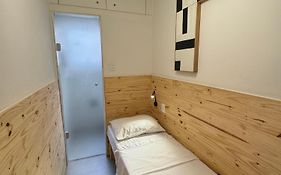 Pequeno apartamento em Copacabana